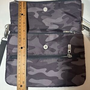 Baggallini Charcoal Gray trending Camo print Crossbody Bag